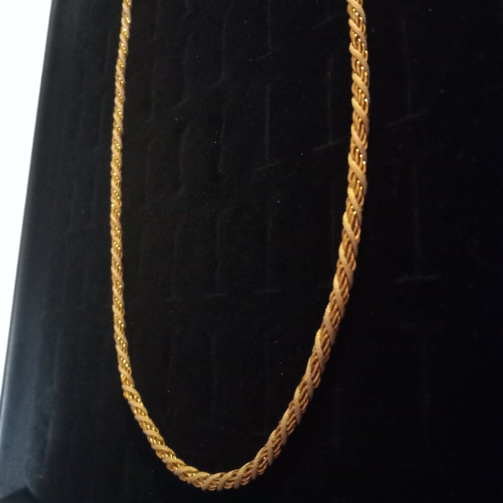 Napier white and gold toned twisted necklace.